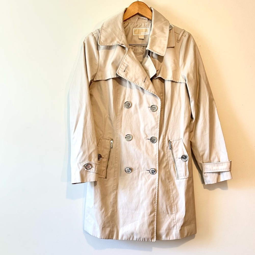Michael Kors Sz M Tan Trench Coat- Never Worn